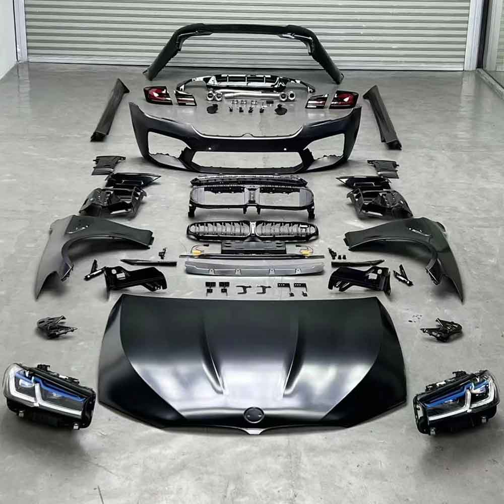 BMW 5 Series F10/F18 (2010-2017) to 2021+ G30/G38/F90 LCI M5 M-Sport Facelift Conversion kit