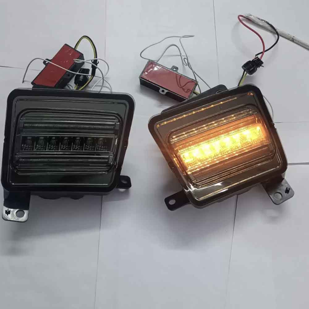 Mahindra Thar 2020 Onward Front Fender LED Strip DRL Light With Matrix Turn Signal (Set of 2Pcs.)